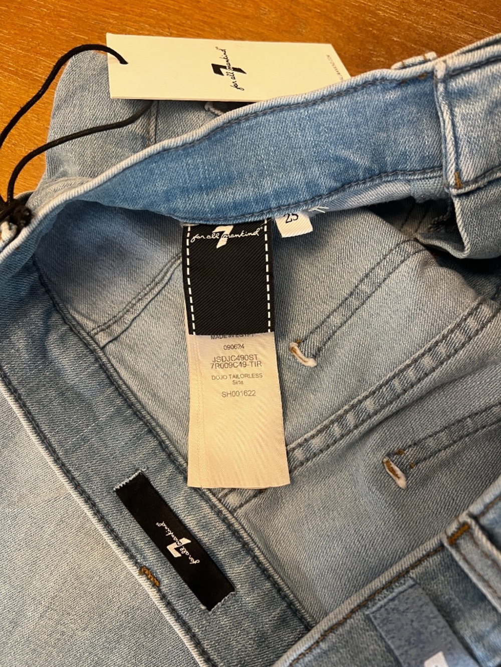 7 For All Mankind Dojo Tailorless Sirte Flare Leg Trouser Denim Jeans | Size 25 - Picture 7 of 7